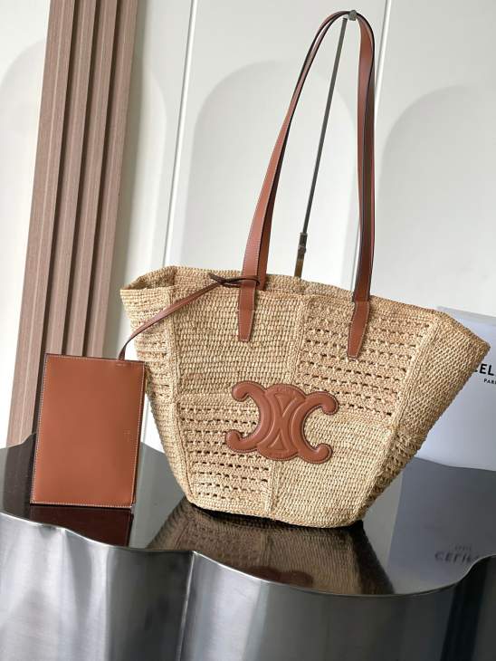 Picture of Celine Handbags _SKUfw225666706fw